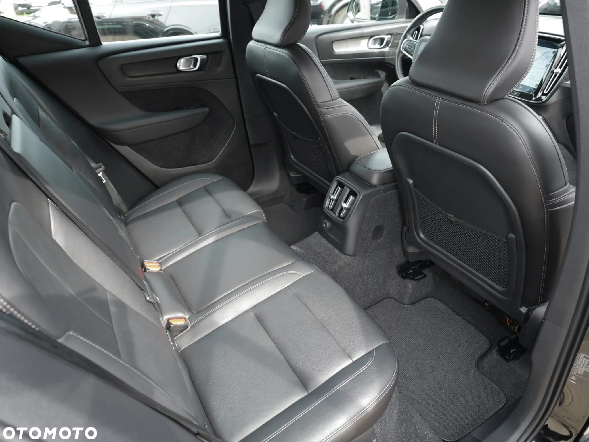 Volvo XC 40 T5 Plug-In Hybrid Inscription - 18