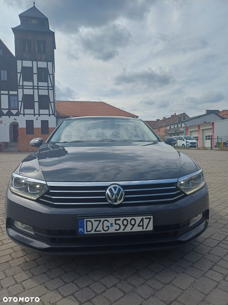 Volkswagen Passat 2.0 TDI (BlueMotion Technology) DSG Comfortline - 2