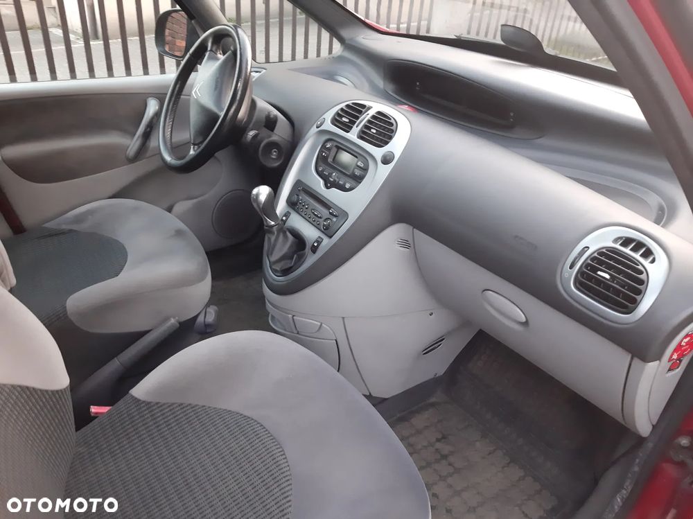 Citroën Xsara Picasso 1.6 HDI Confort - 7