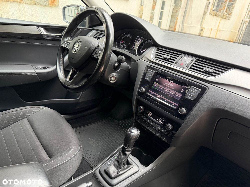 Skoda RAPID - 14