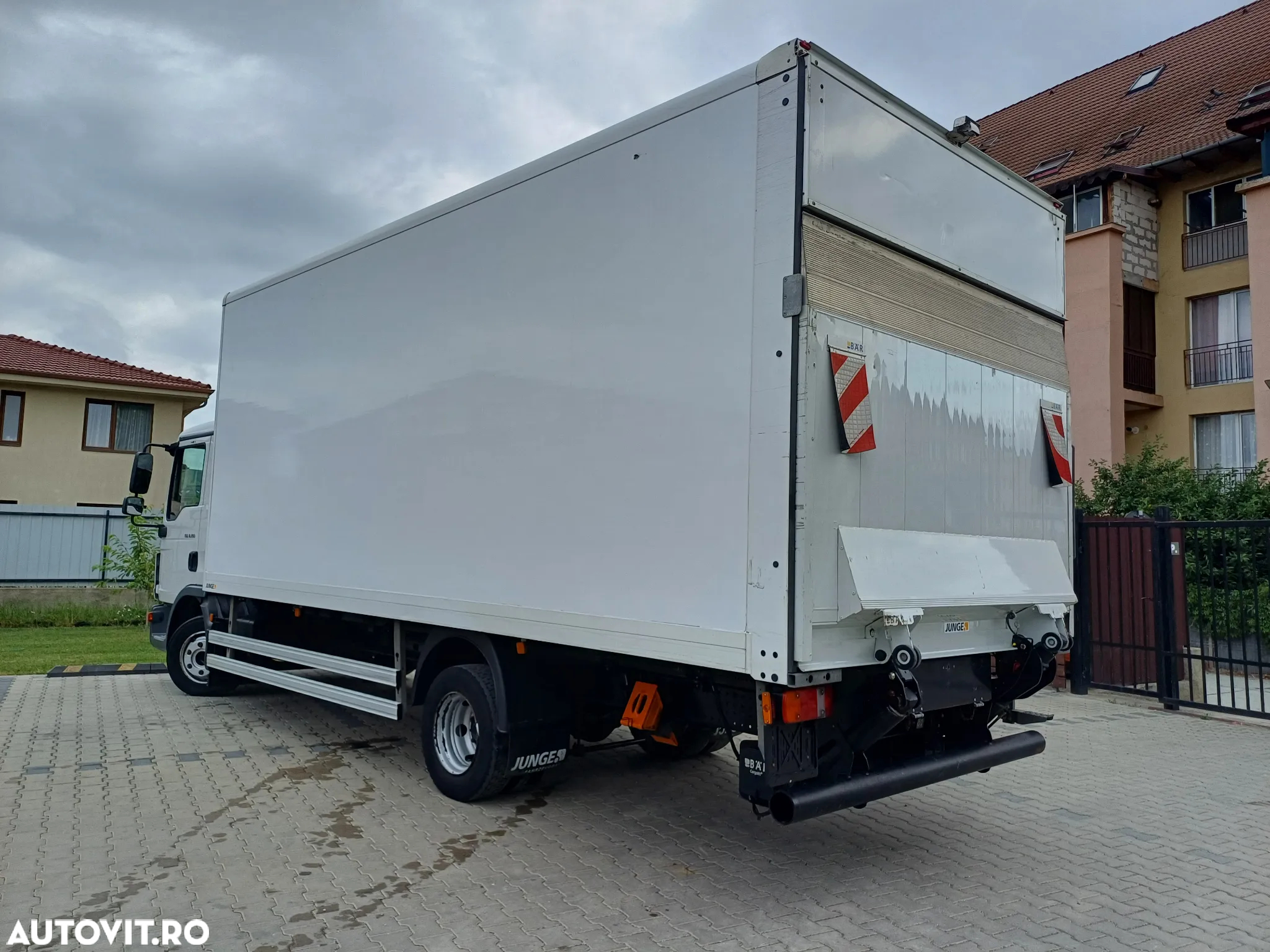 MAN TGL - 10