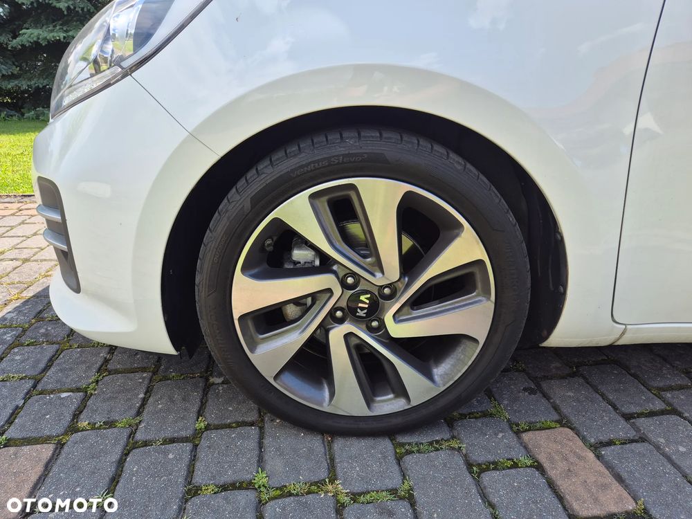 Kia Rio 1.2 XL Business Line - 26
