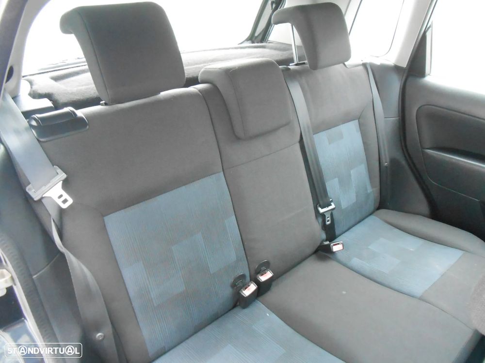 Ford Fiesta 1.25 Connection - 21