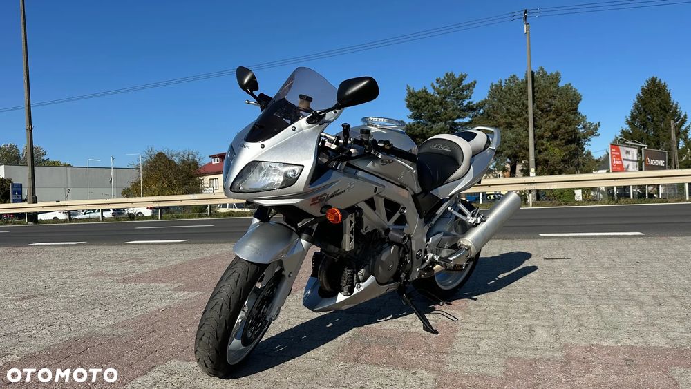 Suzuki SV - 2