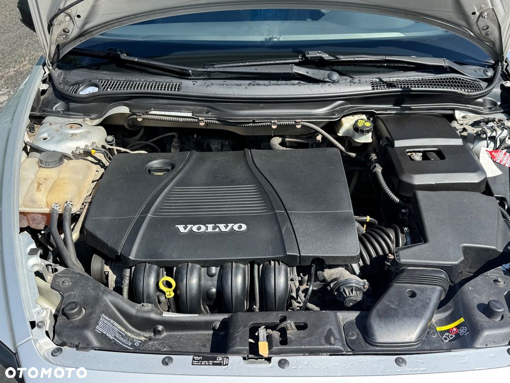Volvo C30 1.8 Momentum - 30