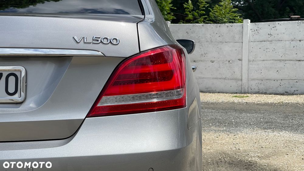 Hyundai Equus - 6