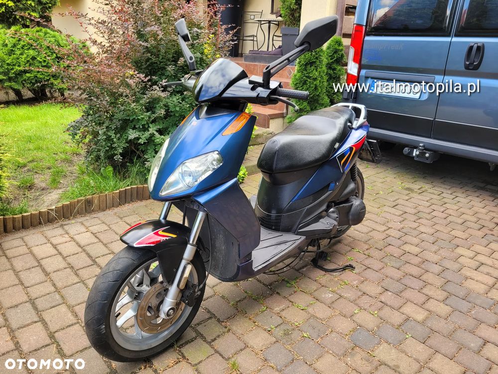 Aprilia Sportcity - 1