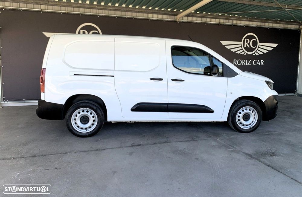 Peugeot Partner 1.5 BlueHDi Asphalt Longa - 4
