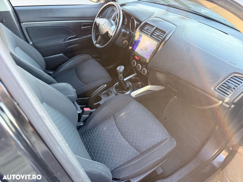 Mitsubishi Asx 2012 photo 5