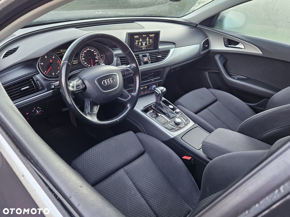 Audi A6 Avant - 10