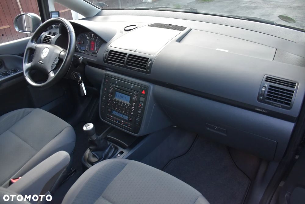 Volkswagen Sharan 1.8 5V Turbo Highline - 18