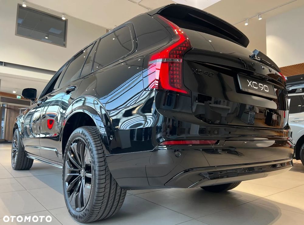 Volvo XC 90 T8 AWD Plug-In Hybrid Ultra Black Edition 7os - 6