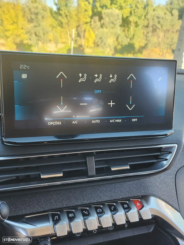 Peugeot 3008 - 8