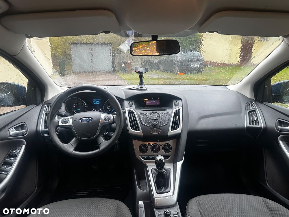 Ford Focus 1.0 EcoBoost 99g Trend - 11