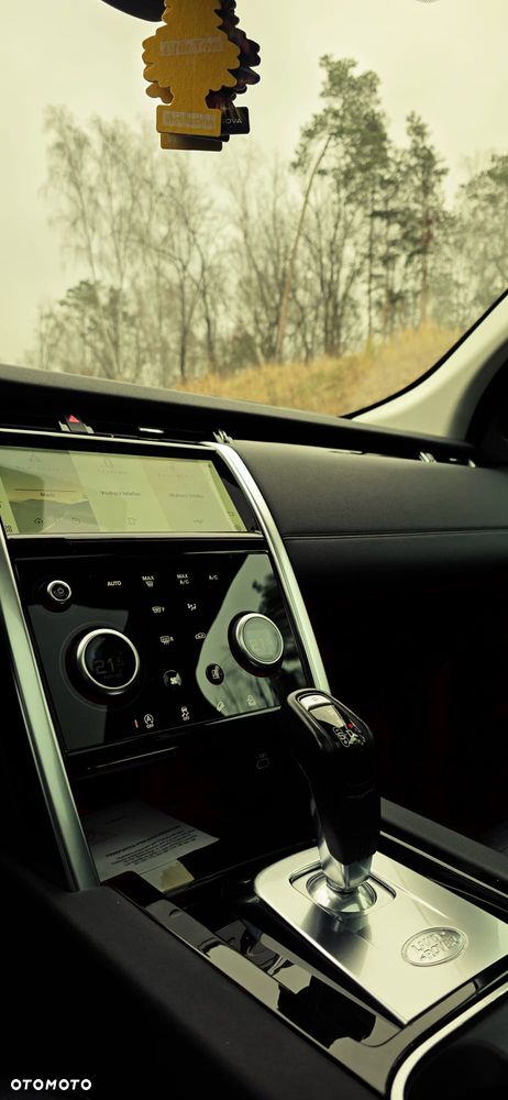 Land Rover Discovery Sport P250 R-Dynamic - 23