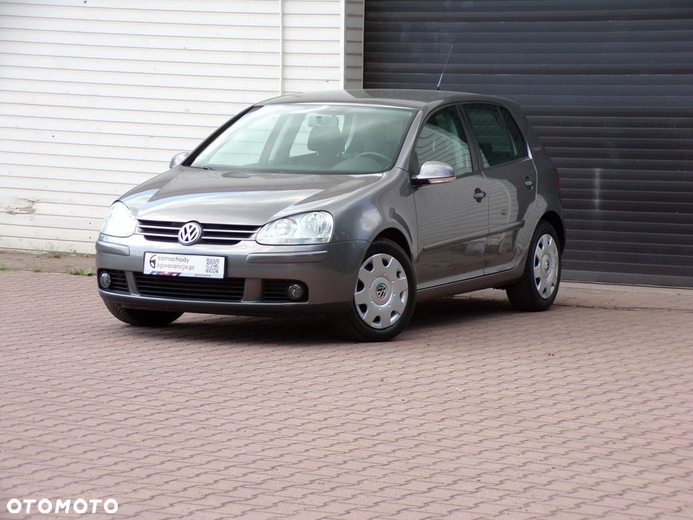 Volkswagen Golf - 8