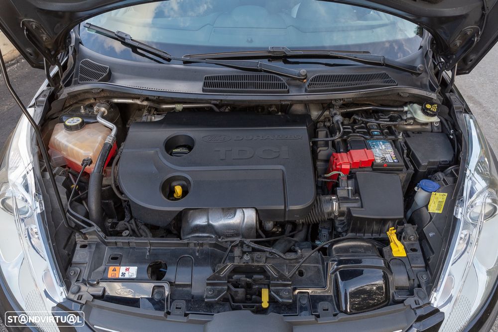 Ford Fiesta - 30