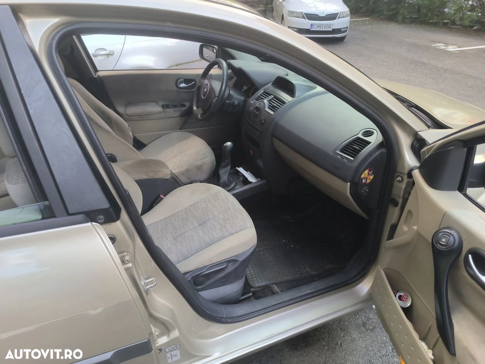 Renault Megane - 12