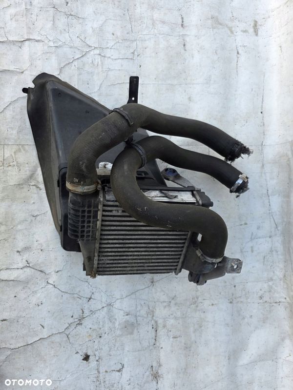 Peugeot 308 2 II T9 2.0 HDI intercooler chlodnica powietrza łapacz weze - 3