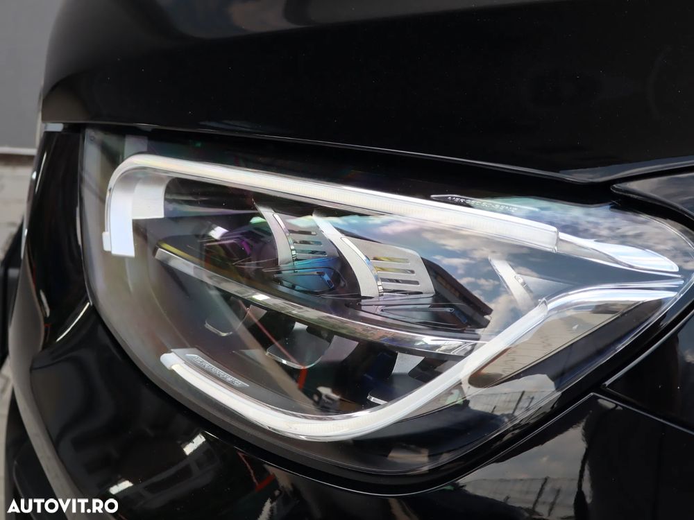 Mercedes-Benz GLC 300 de 4Matic 9G-TRONIC AMG Line Plus - 11