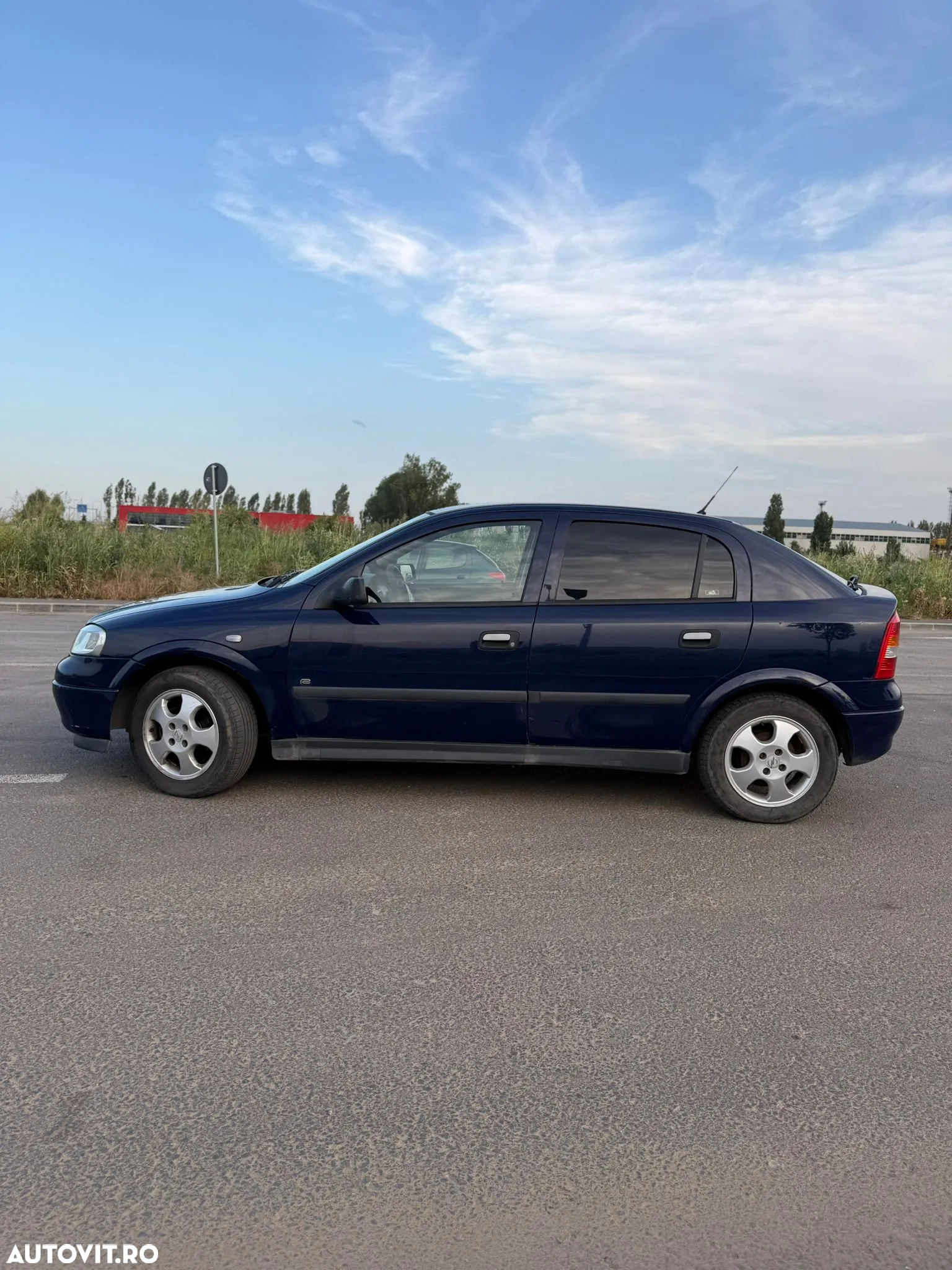 Opel Astra 1.4i 16V Club - 2