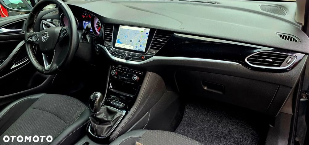 Opel Astra 1.4 Turbo Innovation - 18