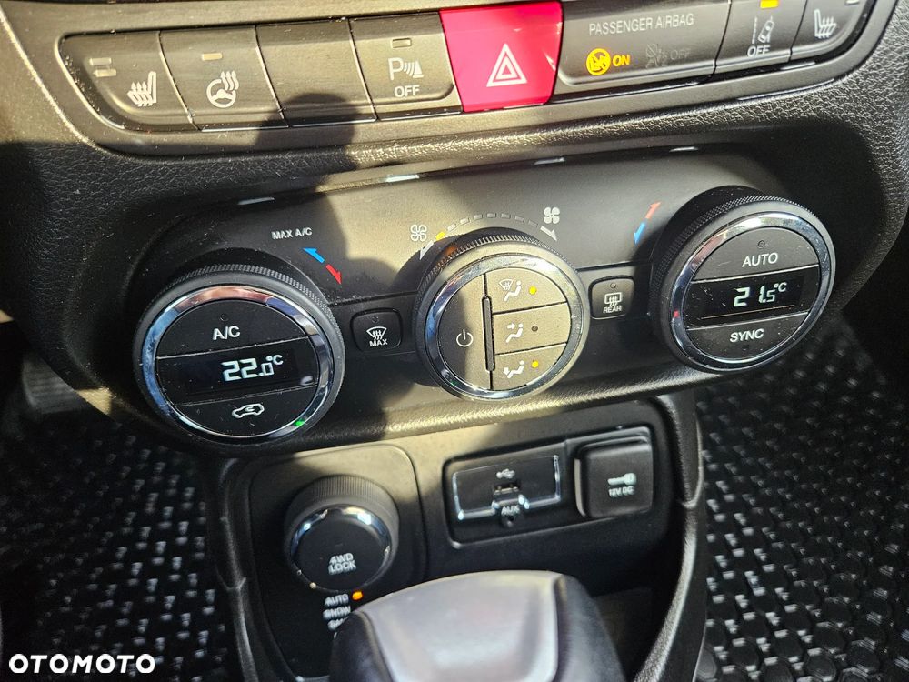 Jeep Renegade 1.4 MultiAir Limited 4WD S&S - 19
