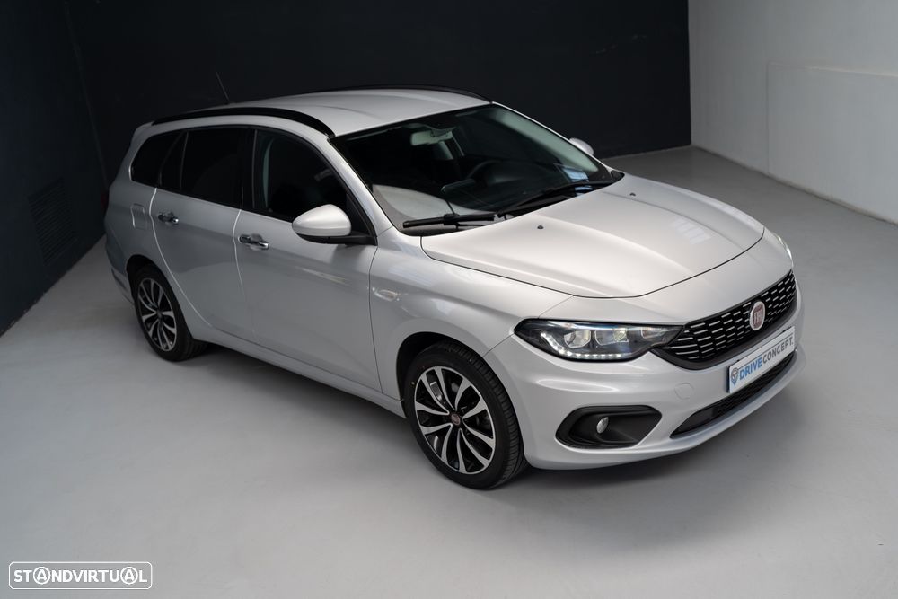Fiat Tipo 1.3 M-Jet Lounge Tech J17 - 11