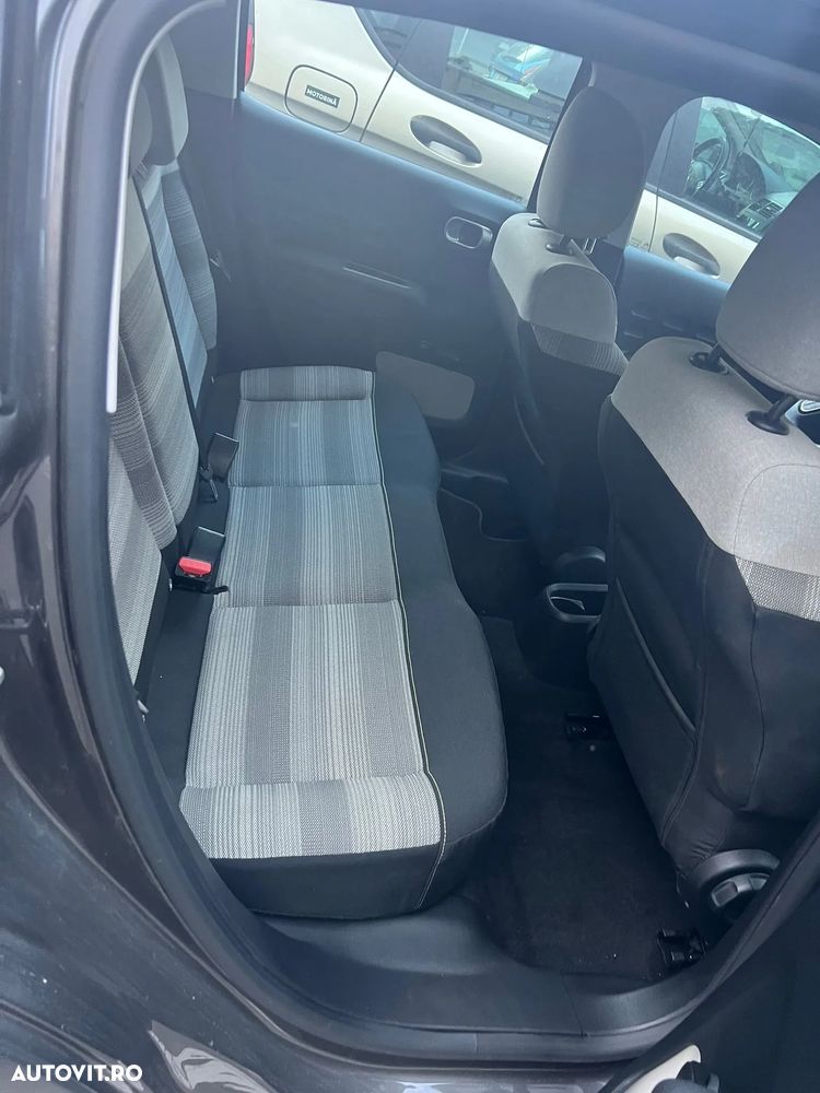 Citroën C3 BlueHDi 100 S&S PLUS - 9