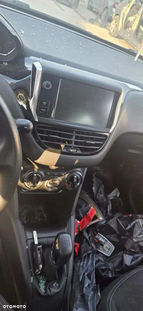 PEUGEOT 208 EWPB belka zderzaka tył wzmocnienie - 7