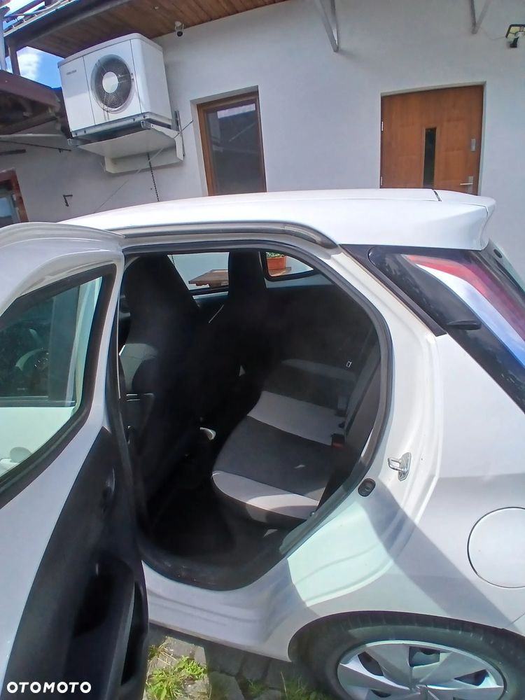 Toyota Aygo 1.0 VVT-i Sprint EU6 - 8