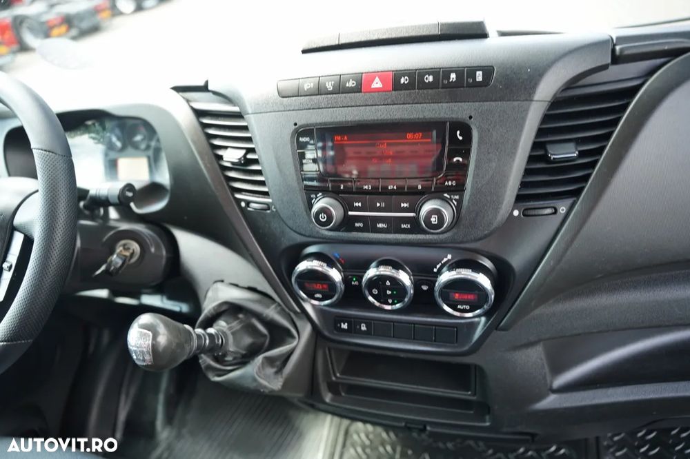 Iveco DAILY 35-150 / PALFINGER CITY 23 MPA CU CARLIG / CUTIE DE VITEZE 3.1 M / PTO / DUBLU / MANUAL / IMPORTAT / - 33