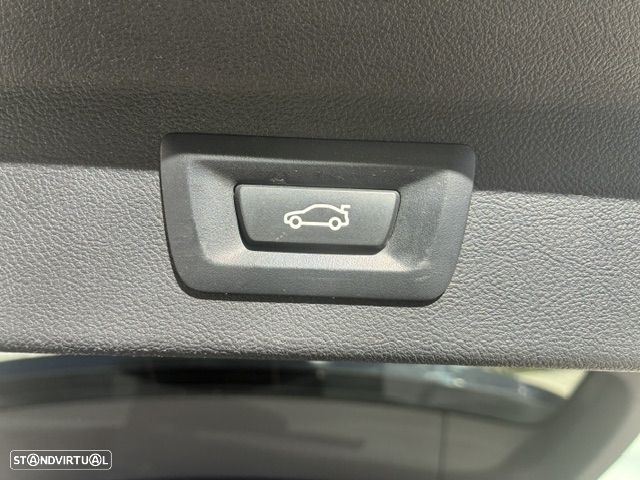 BMW X3 20 d xDrive Pack M - 28