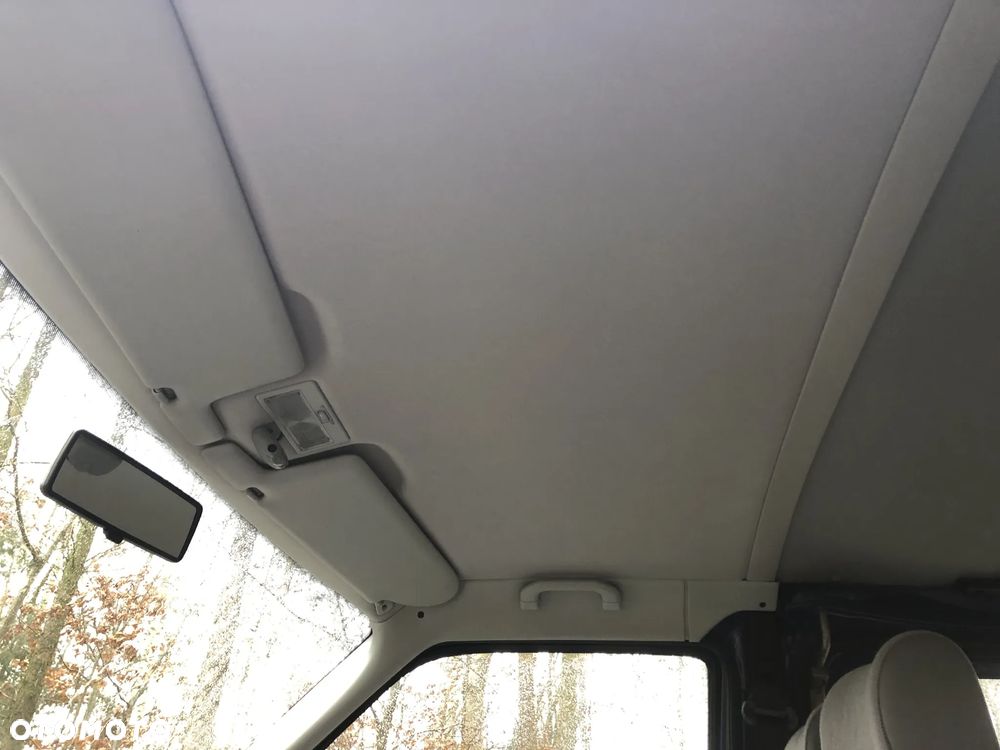 Volkswagen Transporter - 17