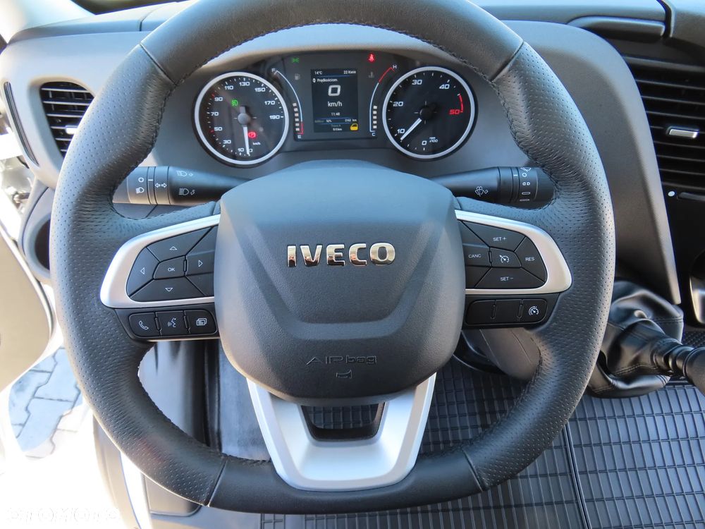 Iveco Daily 35S18 3.0 HPI 180 KM POWER Furgon Blaszak XXL 4.70 CM MAXI LONG Wysokość H2 1900 mm WZMACNIANE ZAWIESZENIE 968 Kg Ładowność HAK 3500 Kg Rozstaw Osi 4100 mm DMC 3500 Kg, WZMACNIANY Stan NOWY NIE UŻYWANY OKAZJA DOSTEPNY I GOTOWY - 38