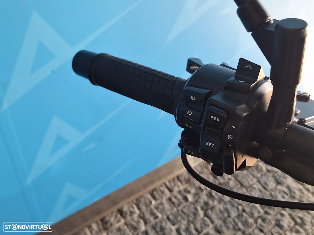 Yamaha MT-09 SP - 8
