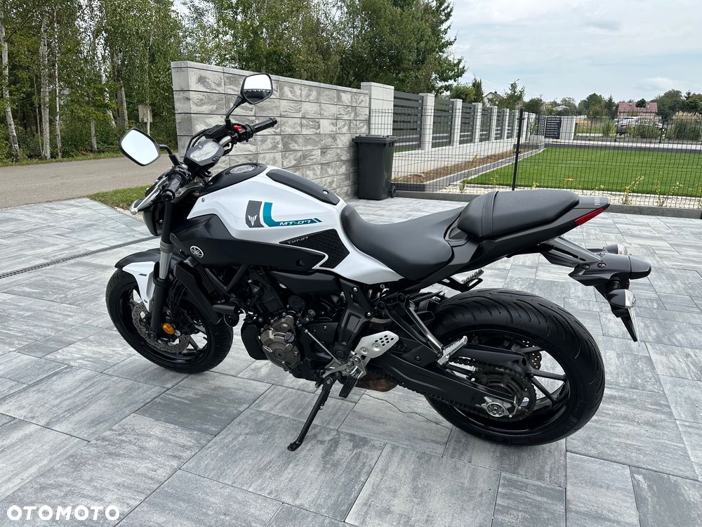 Yamaha MT - 14