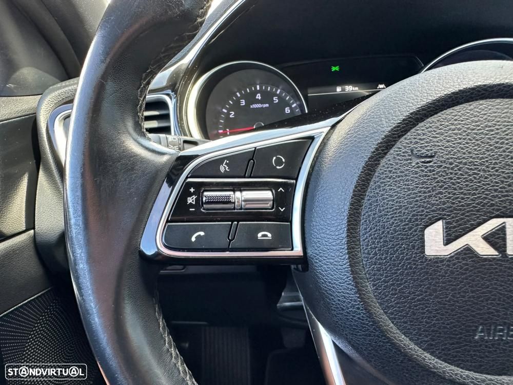 Kia XCeed 1.0 T-GDi Drive - 24