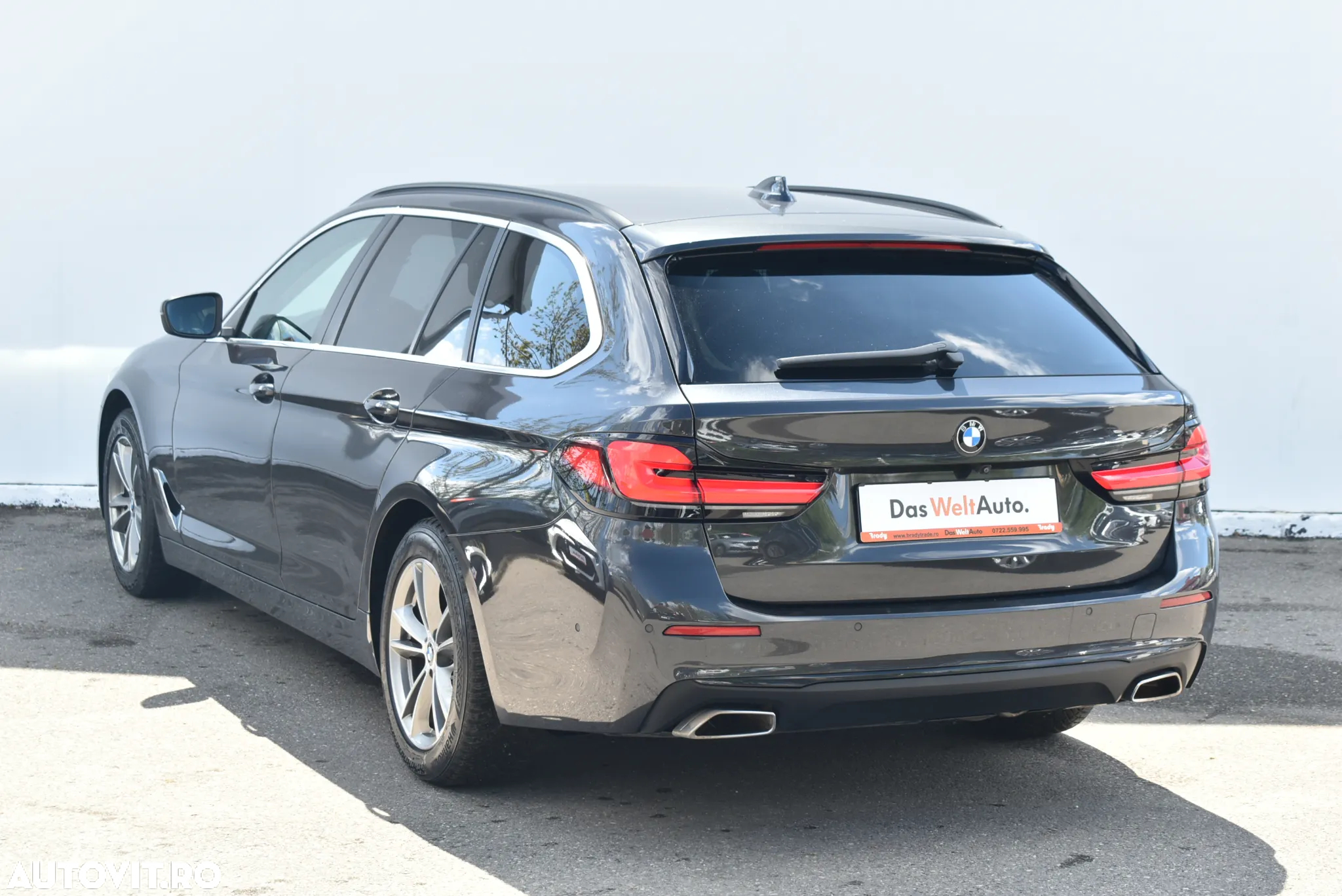 BMW Seria 5 520d AT MHEV - 2