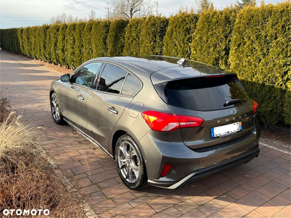 Ford Focus 1.0 EcoBoost mHEV ST-Line - 1