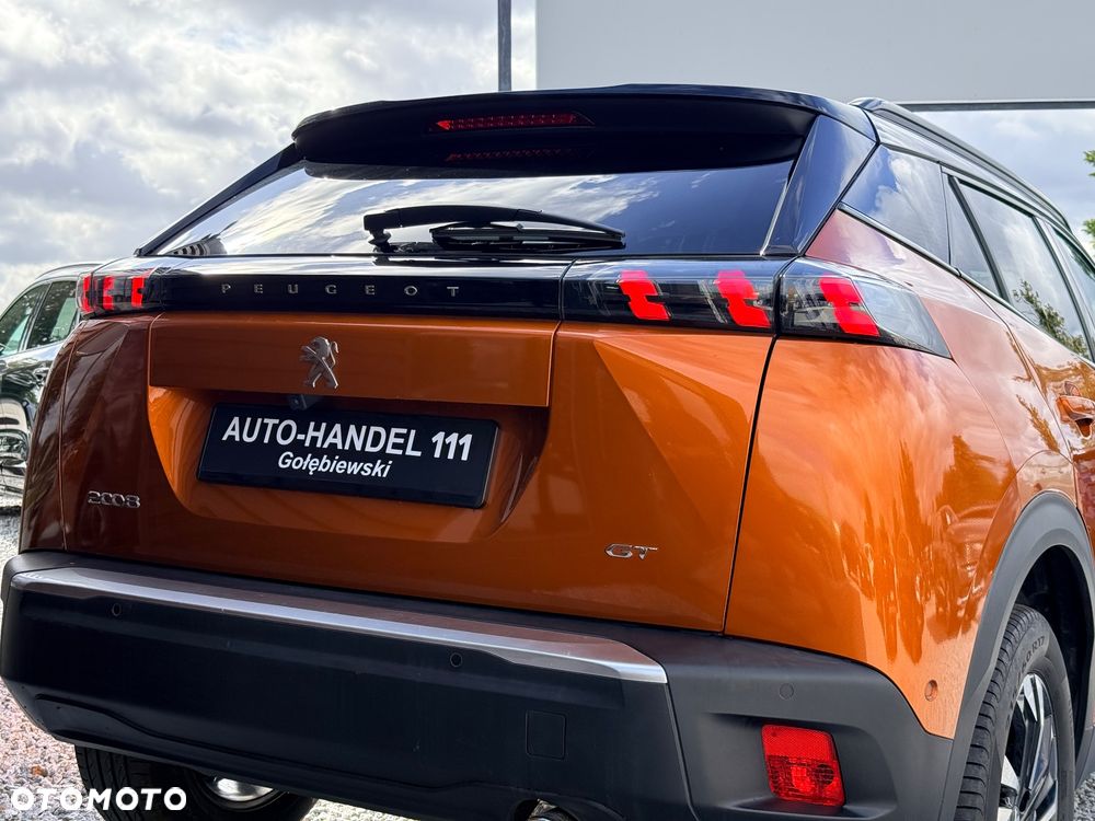 Peugeot 2008 BlueHDi 130 EAT8 GT - 12