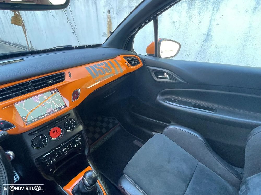 Citroën DS3 1.6 THP Racing - 15