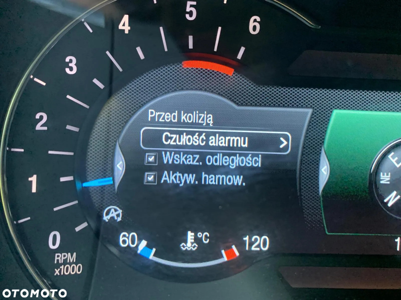 Ford S-Max - 30