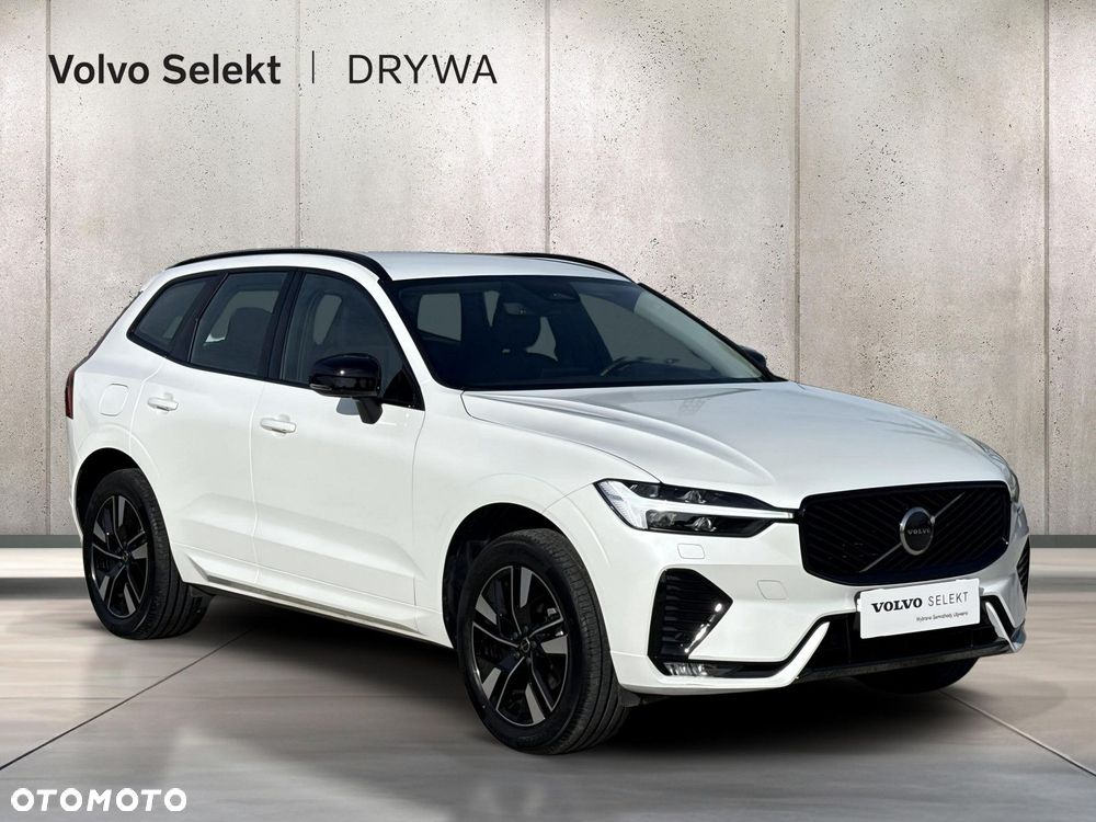 Volvo XC 60 B5 B AWD Plus Dark - 8
