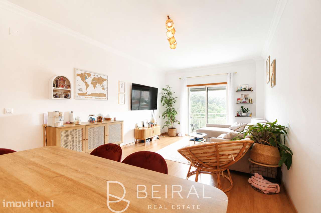 Apartamento T2 às portas de Lisboa, com varanda, vista e estacionamen - Grande imagem: 5/34