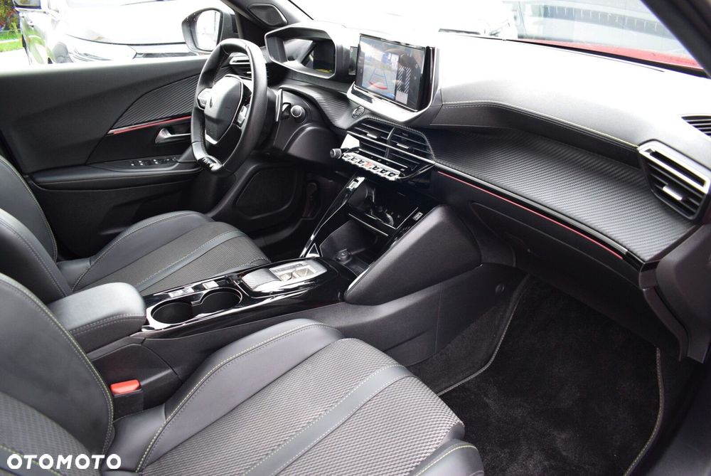 Peugeot 2008 - 15