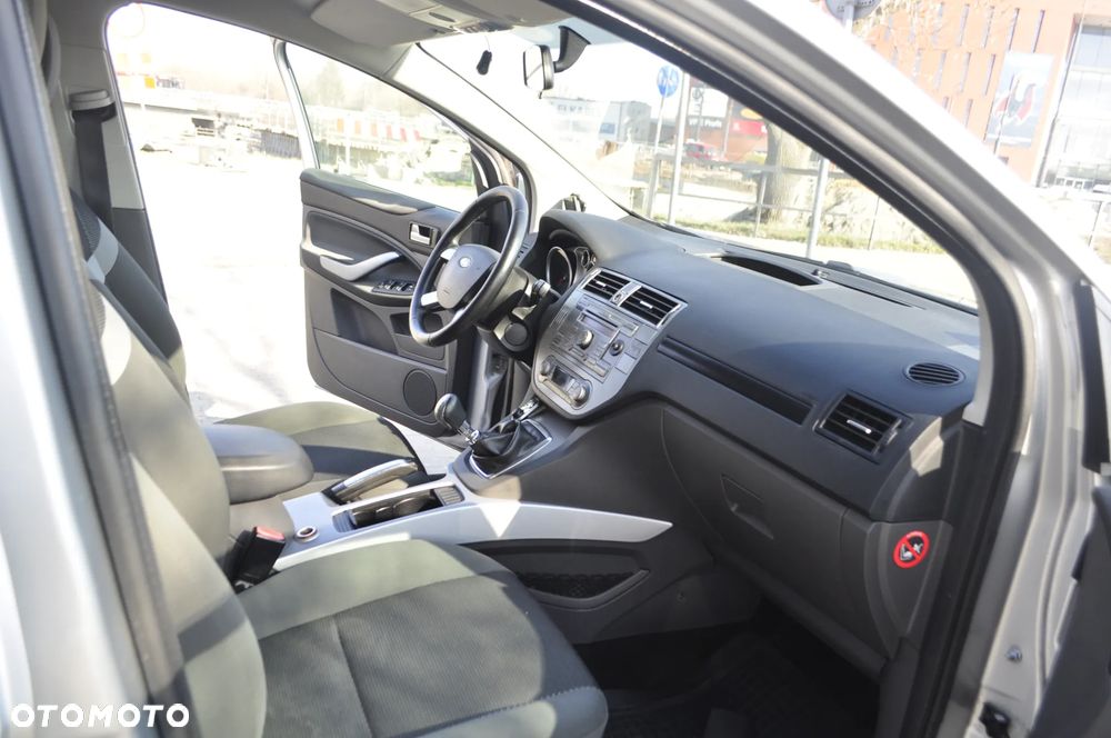 Ford Kuga 2.0 TDCi Trend - 12