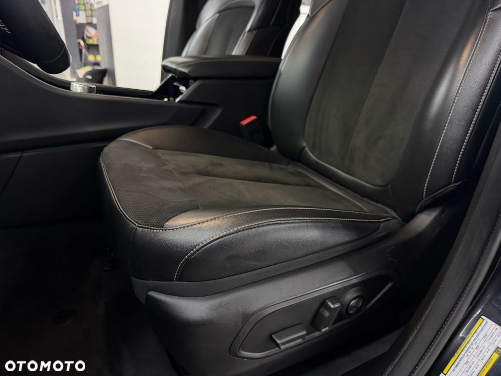 Jeep Grand Cherokee - 8
