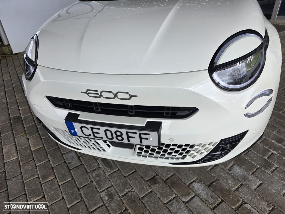 Fiat 600 1.2 Hybrid Icon - 2