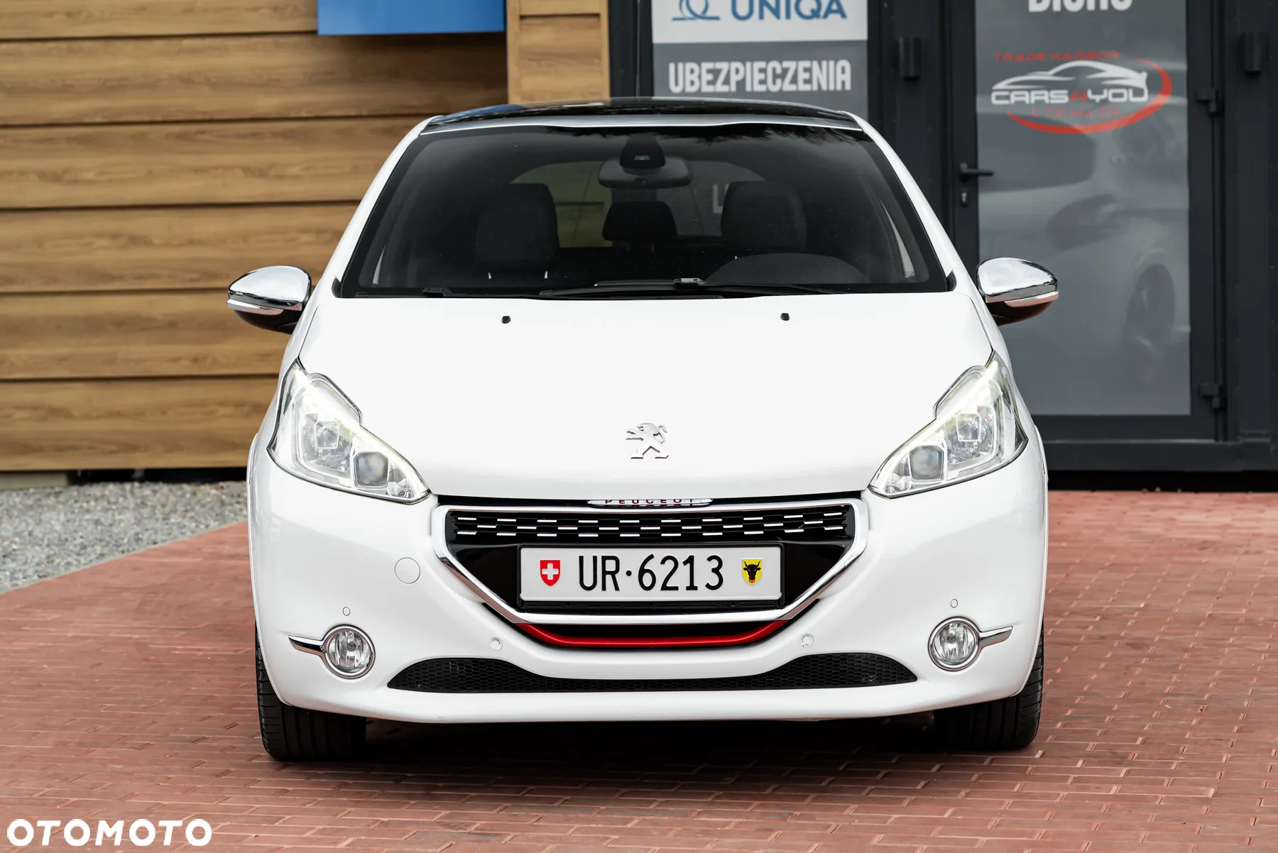 Peugeot 208 1.6 THP GTi - 4